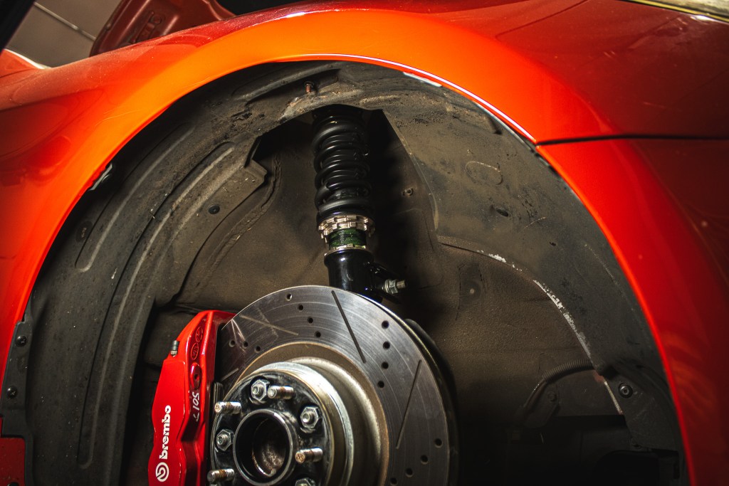 Coilover and big brake kit installed behind the wheel